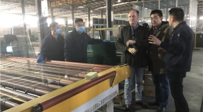 Ventalia Mexico墨西哥公司的總裁Mr Javier Polo先生來江蘇景泰玻璃有限公司采購玻璃